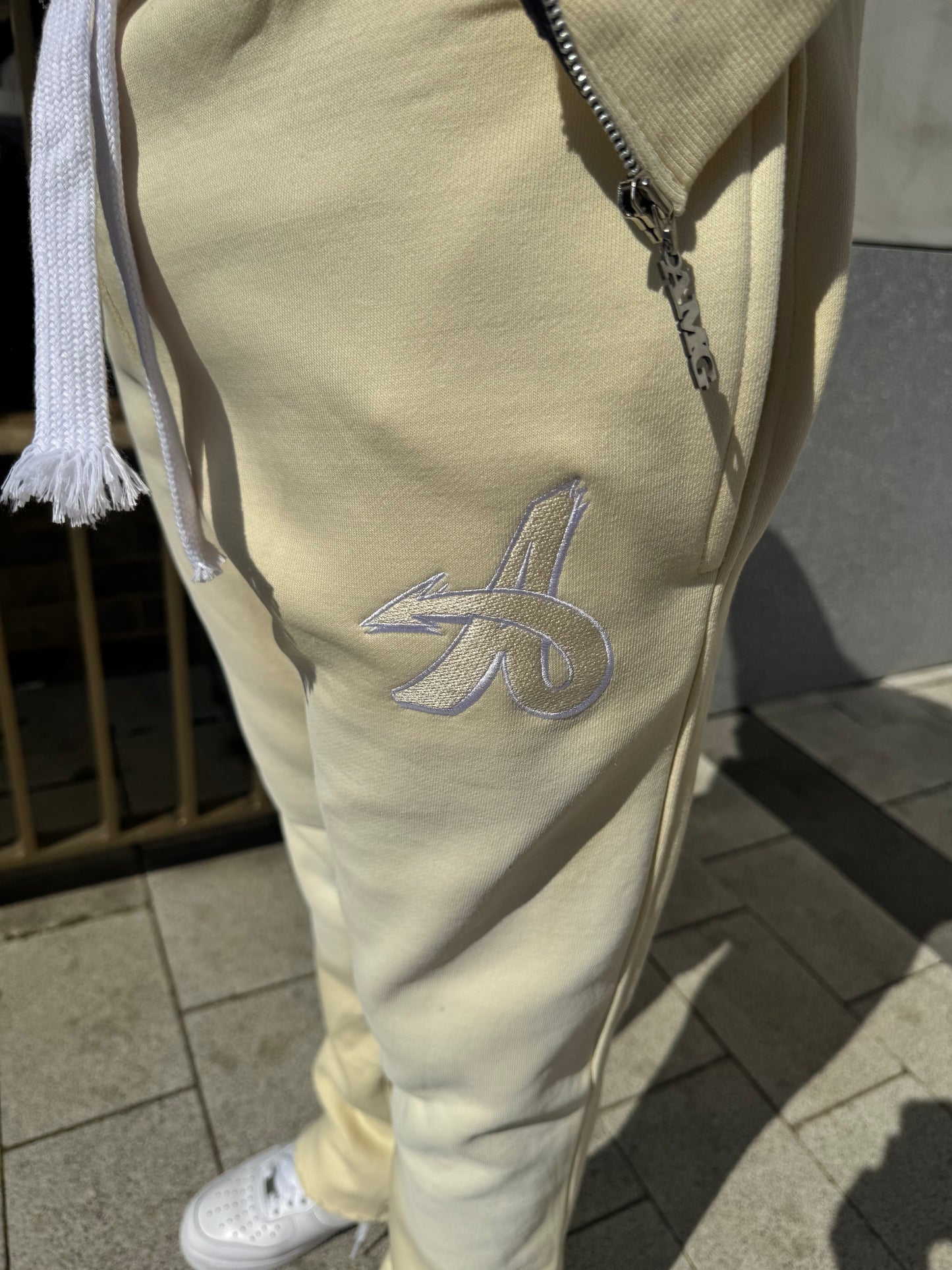 CAN'T STOP - SUNFADE BEIGE CUSTOM ZIP HOODIE