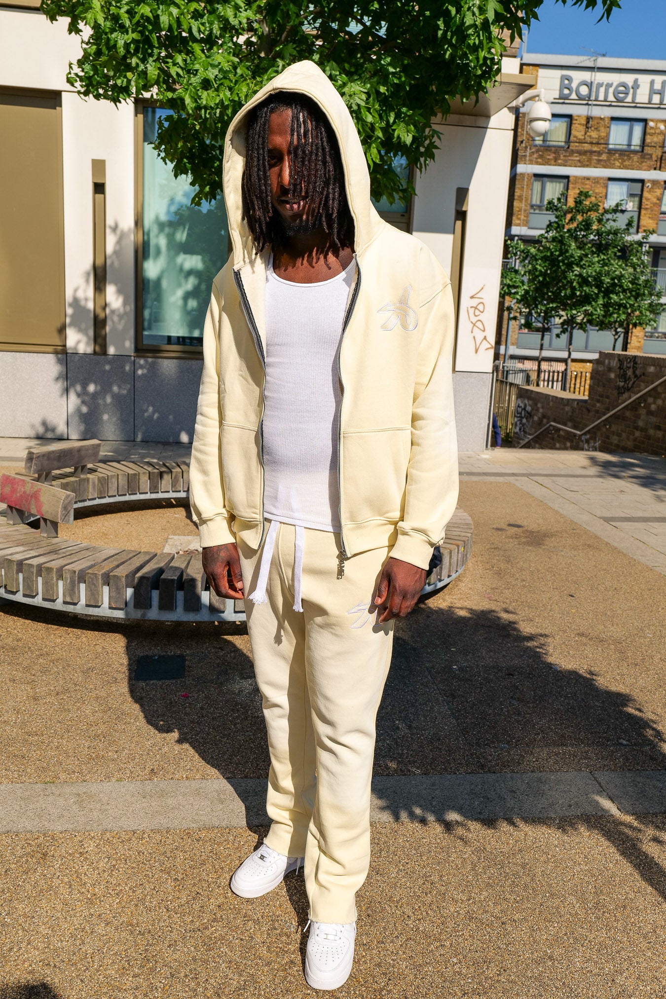 CAN'T STOP - BEIGE ZIP-UP